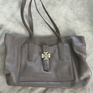 Grey leather, like new, Tory Burch satchel
